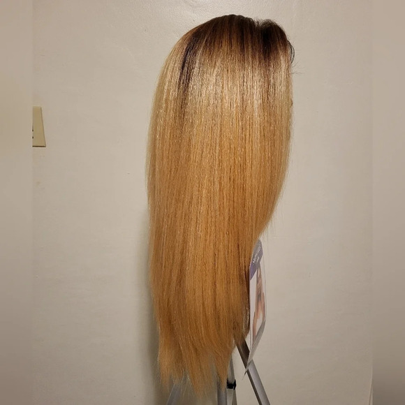 Sensationnel Series Swiss Lace Silk Based Lace Front Wig - Sunniva - T4/27/613 - Picture 4 of 9